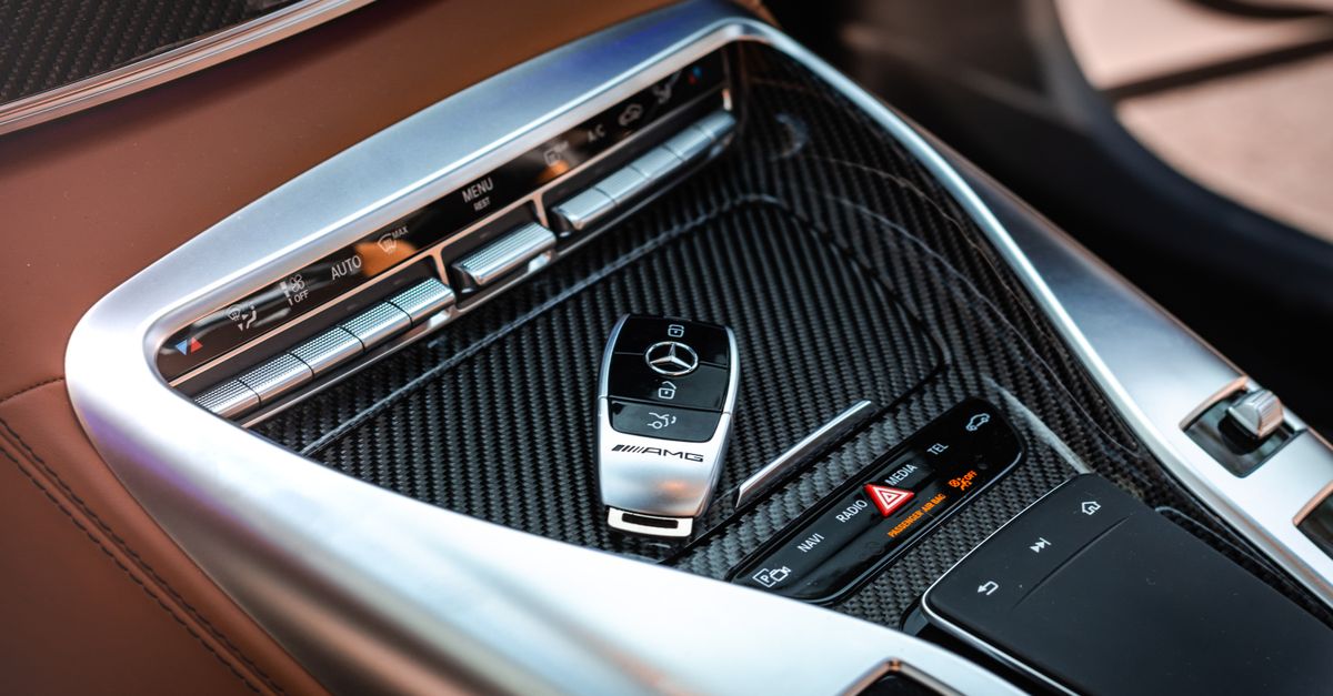 How Keycard and Fob Access Control Systems Actually Work — Old Bridge Locksmiths