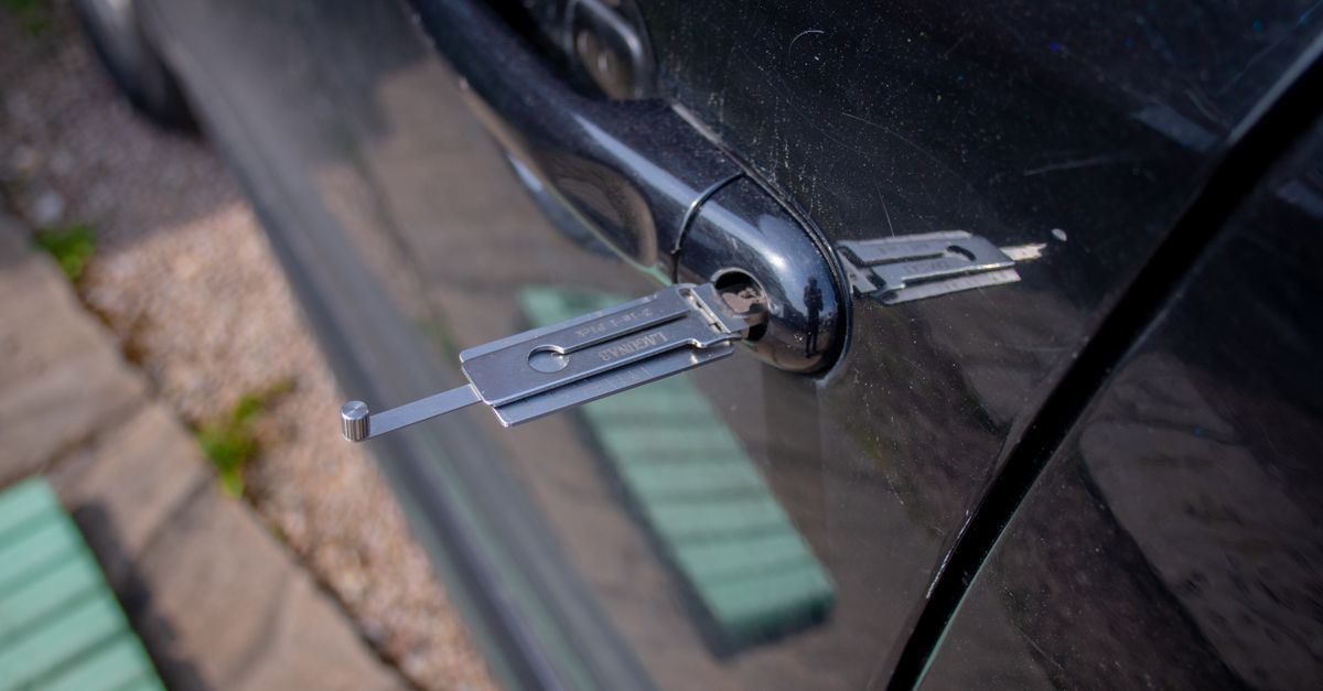 How to Verify You Are Working With a Legitimate Locksmith — and What to Expect From Us — Old Bridge Locksmiths